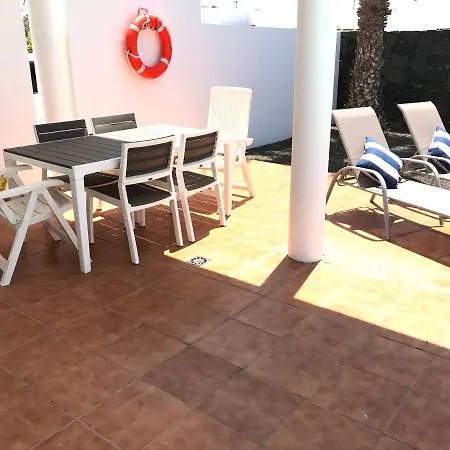 Hermosa Vida, Beautiful 3 Bed 2 Bath With Air Con, Free Wifi & Private Pool *